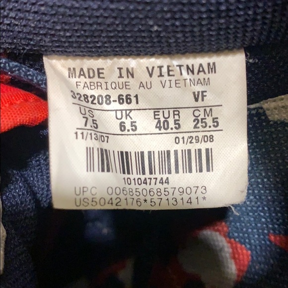 Nike Air Force 1 Red Sneakers - Picture 11 of 11